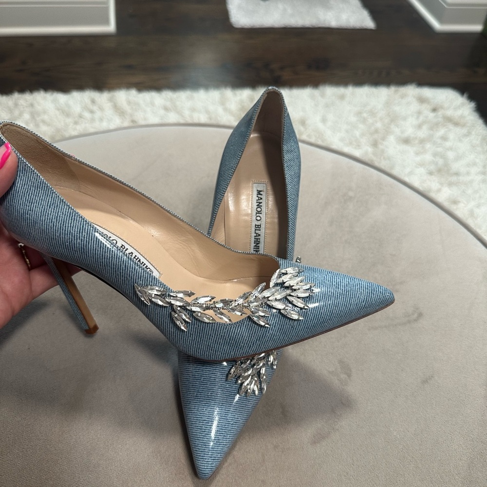 Manolo Blahnik nedara 100 MM